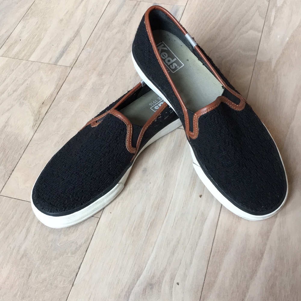 Black crochet Keds